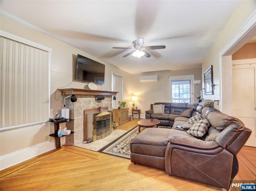 409-411 3rd Avenue - Photo 5