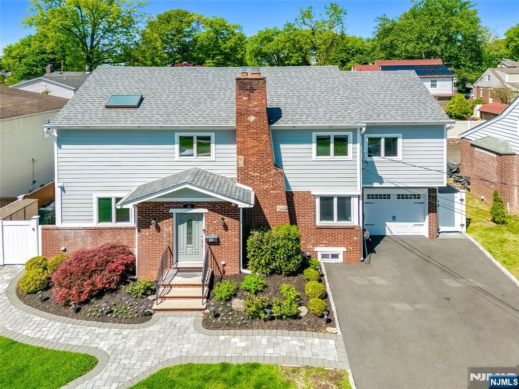 30 Elm Street - Photo 3