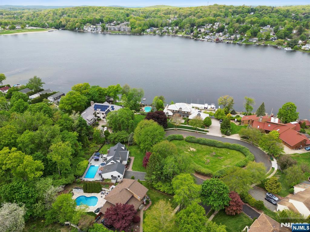 11 Auriemma Court — photo 42