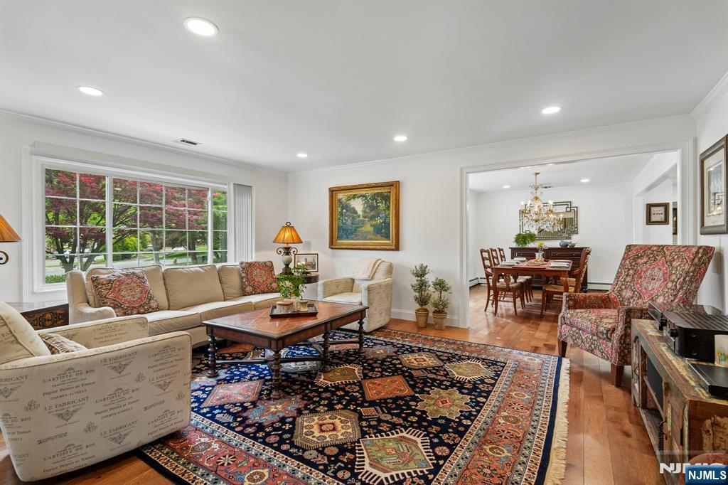 11 Auriemma Court — photo 6