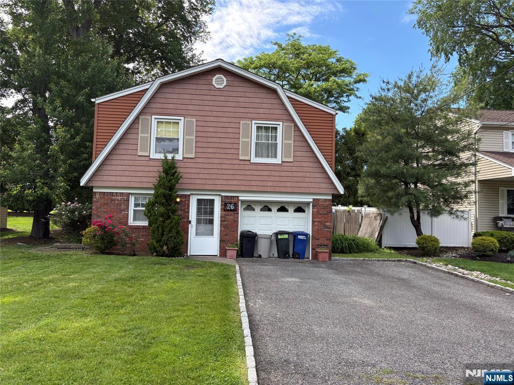 26 Pavonia Avenue - Photo 1