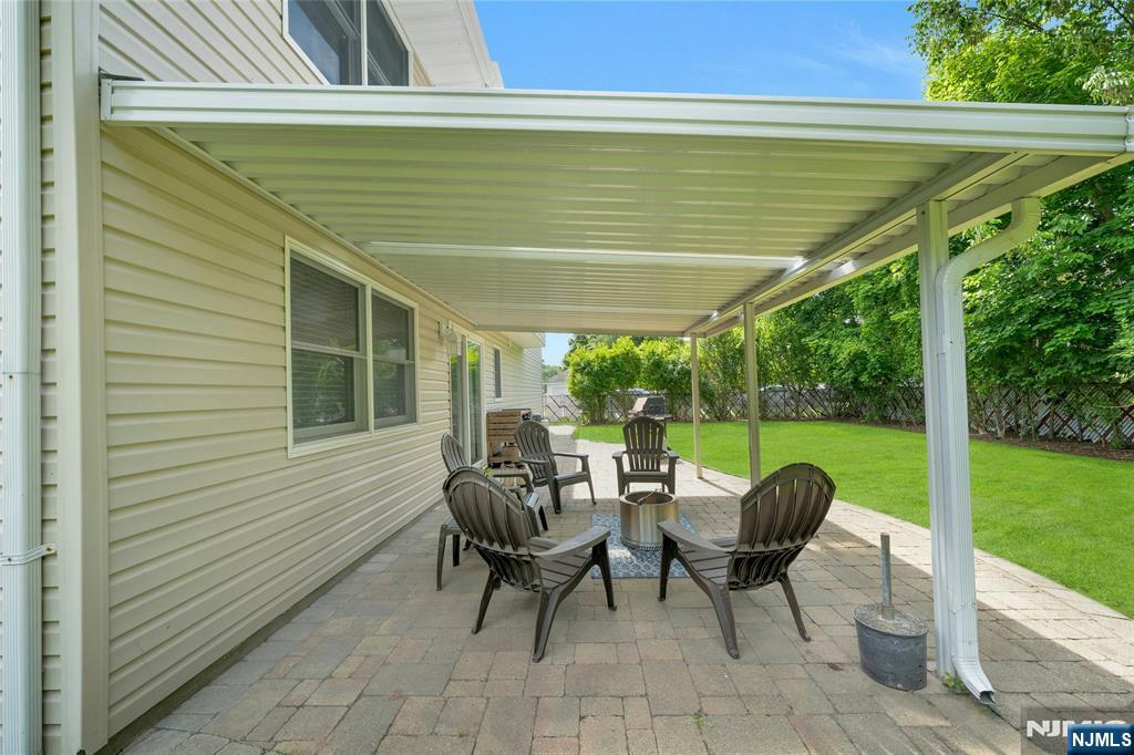 Covered Rear Paver Patio