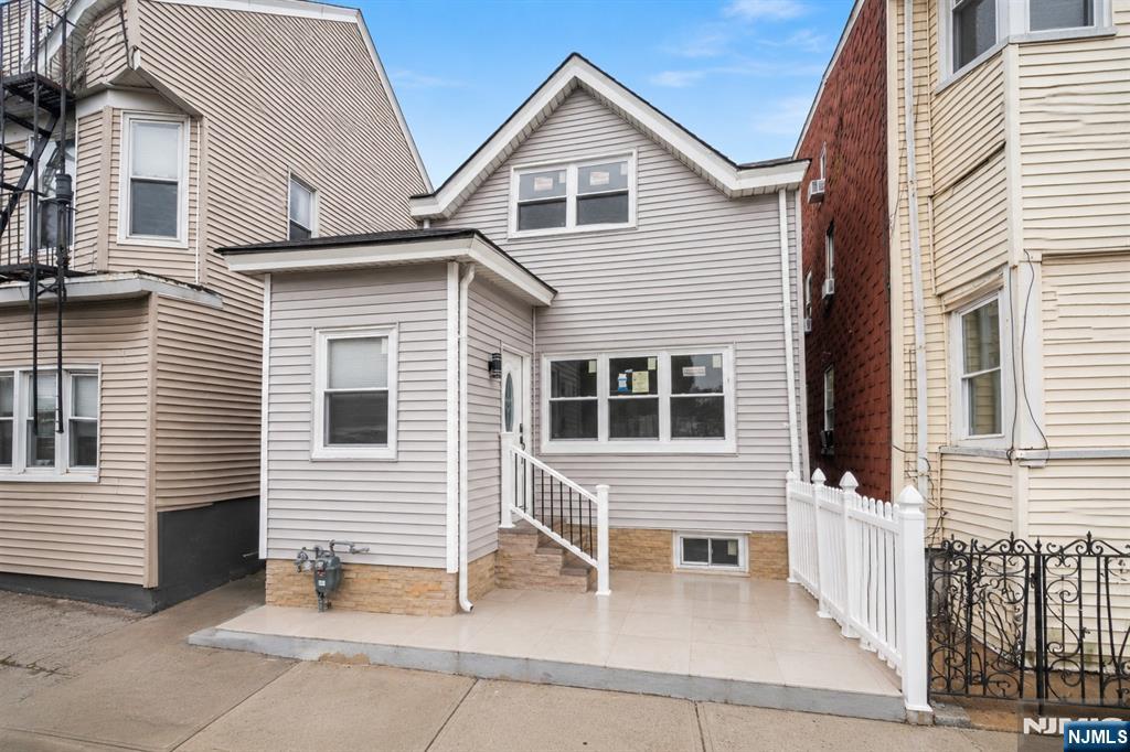 Homes for sale in Paterson, NJ | 148 Martin St, Paterson, NJ 07501 | MLS# 26019211
