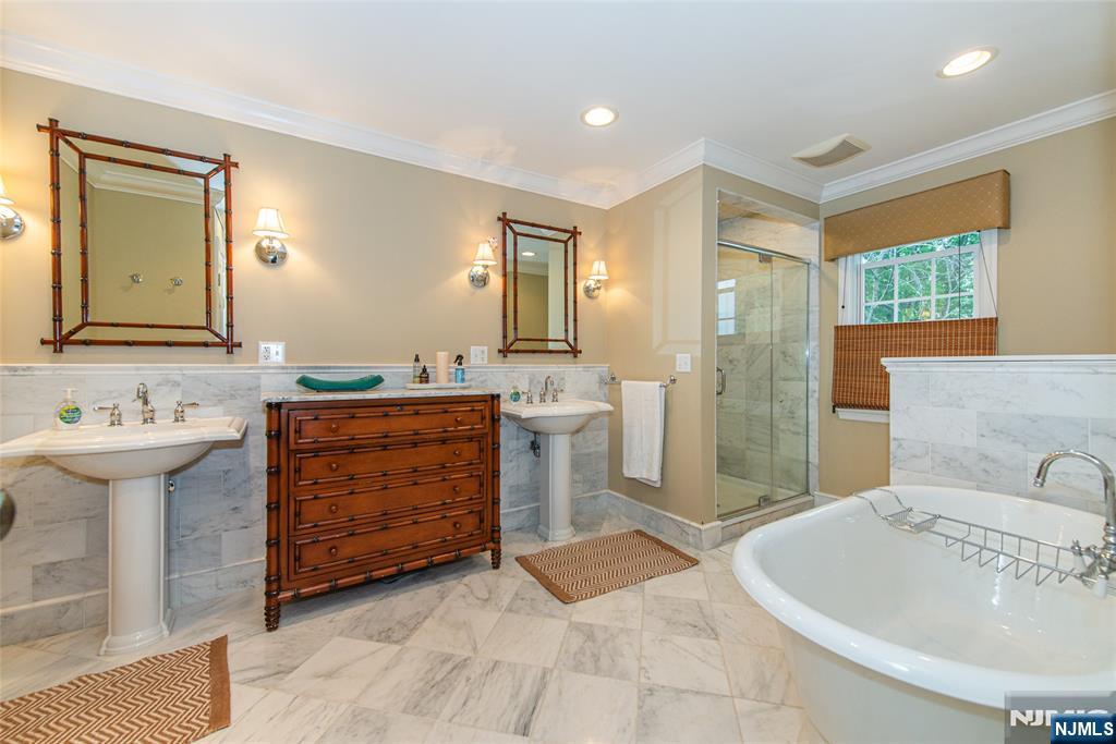 724 Ridge Road, Kinnelon Borough, NJ 07405 Listing Photo  28