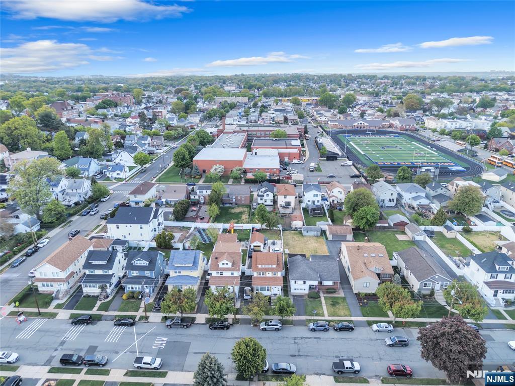 353 Page Avenue - Photo 3