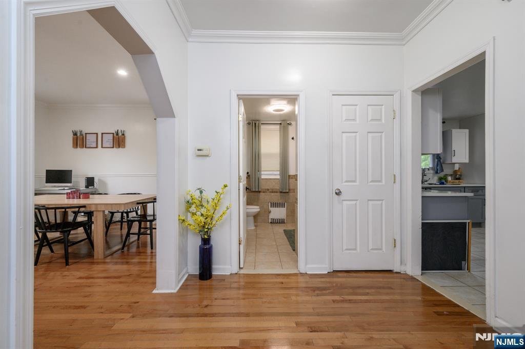 829-831 13th Street - Photo 4