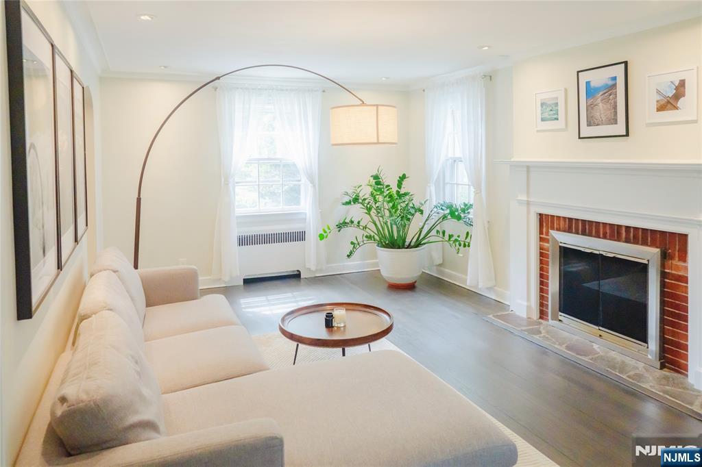 435 Meeker Street — photo 6