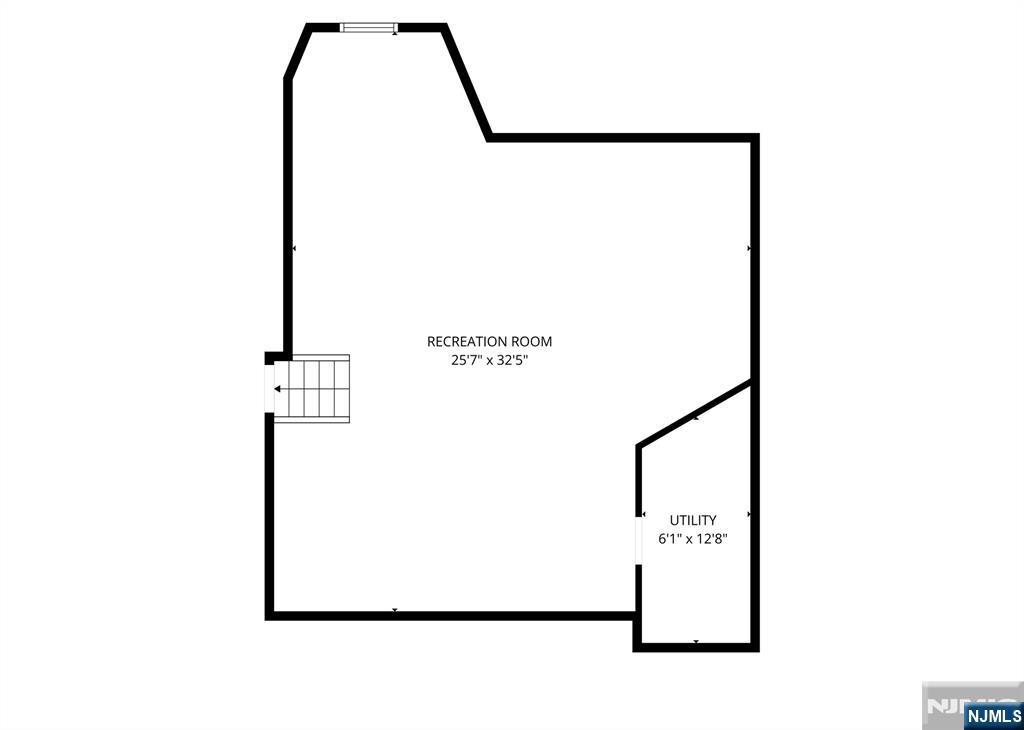 585 W Englewood Avenue, Teaneck, NJ 07666 Listing Photo  27