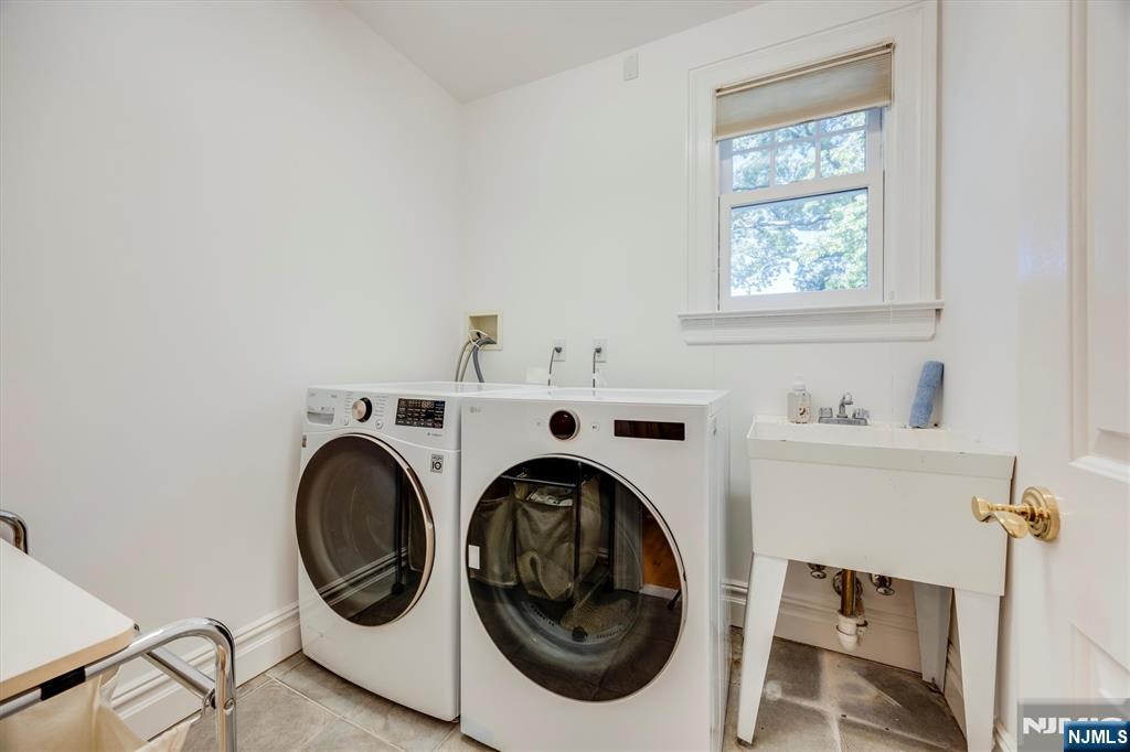 230 Springfield Avenue — photo 34