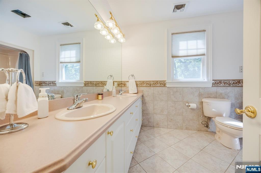 230 Springfield Avenue — photo 35