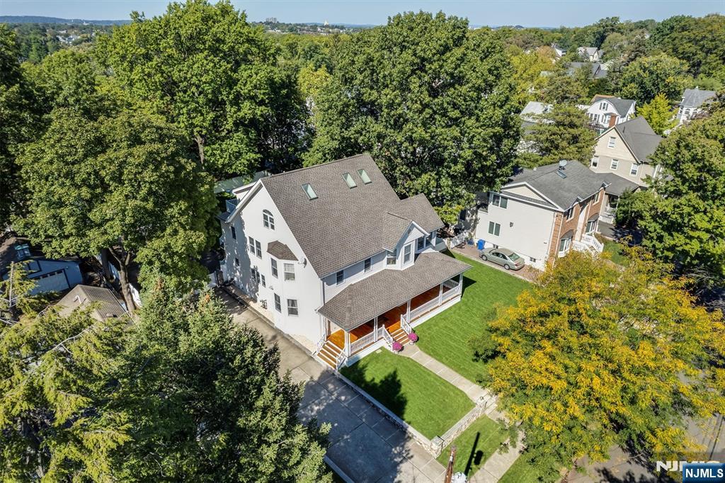 230 Springfield Avenue — photo 48