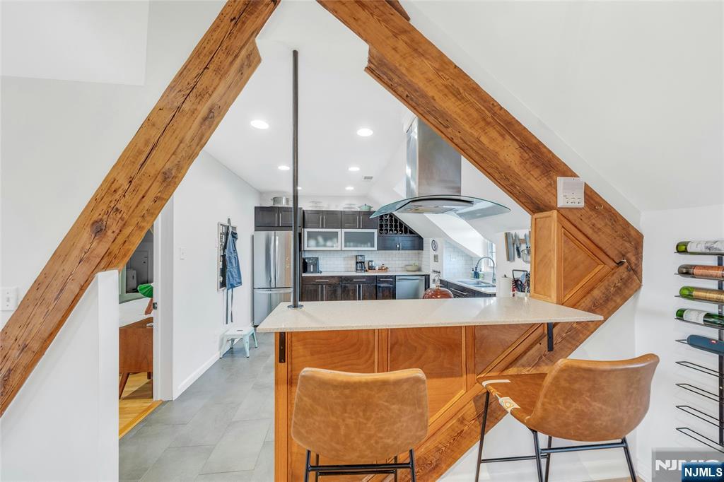 491 Valley Street 15 - Photo 9