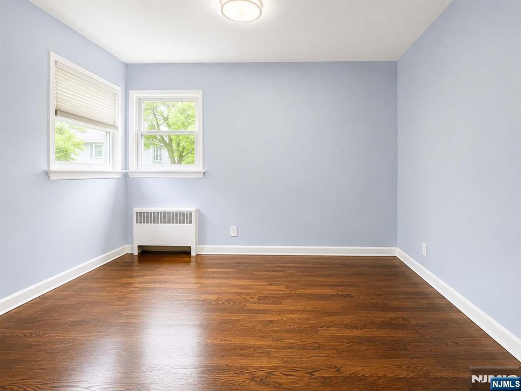 1st floor bedroom 2