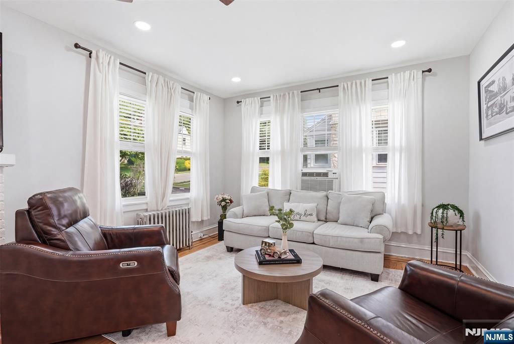 88 Lindbergh Boulevard, Teaneck, NJ 07666 Listing Photo  7