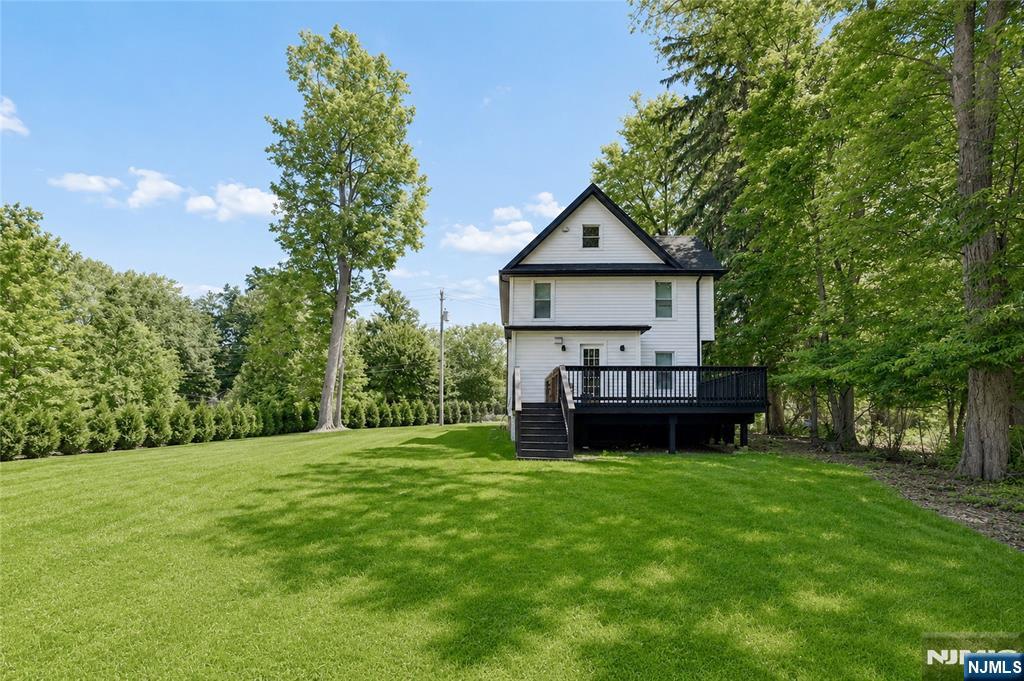 40 Grant Avenue - Photo 3