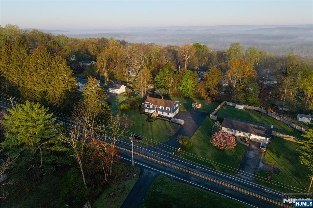 29 Lake Wallkill Road - Photo 3