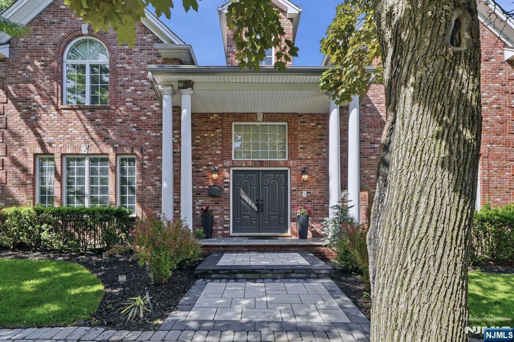 70 Mcelroy Avenue - Photo 3