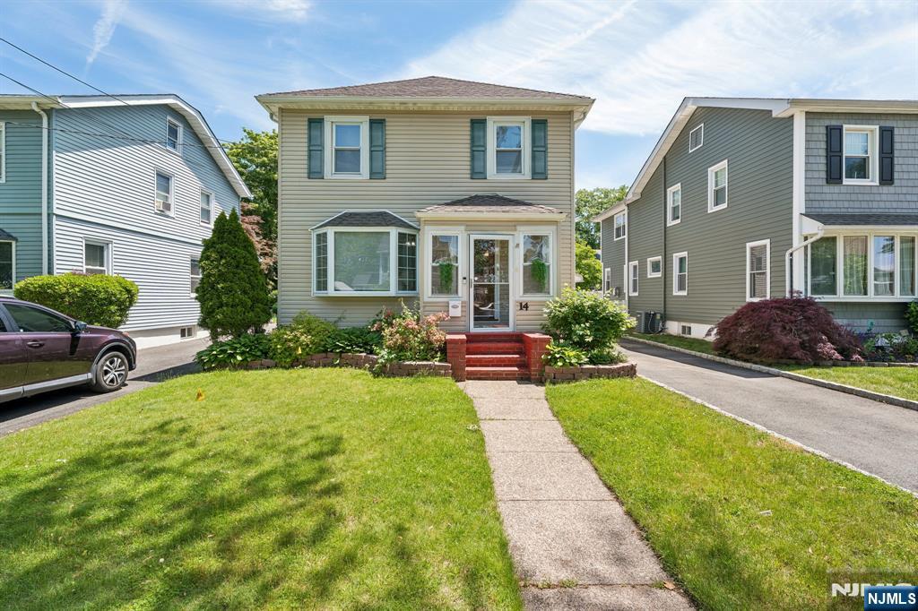 14 Chestnut Terrace - Photo 1