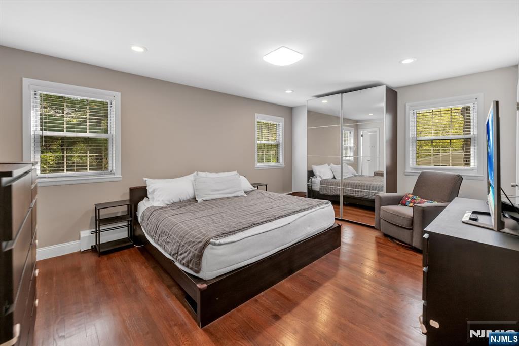 364 Knickerbocker Road, Cresskill, NJ 07626 Listing Photo  19
