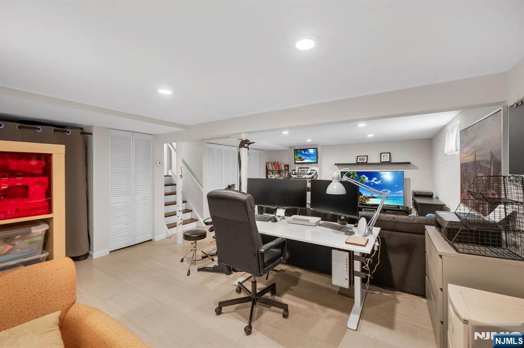 364 Knickerbocker Road, Cresskill, NJ 07626 Listing Photo  39