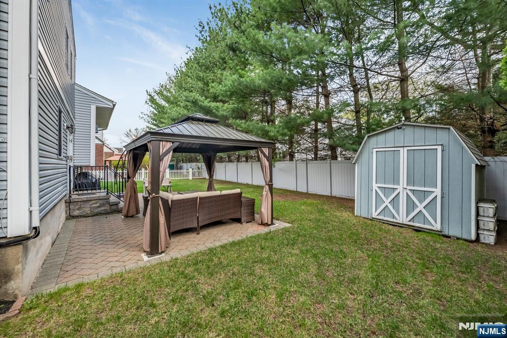 364 Knickerbocker Road, Cresskill, NJ 07626 Listing Photo  44