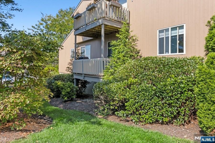 2 McChesney Court 2 - Photo 3