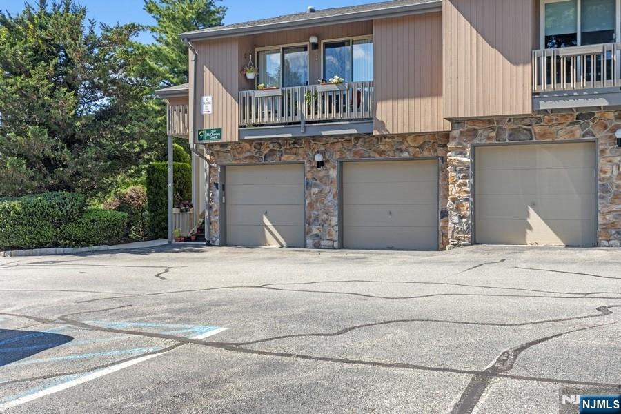 2 McChesney Court 2 - Photo 5