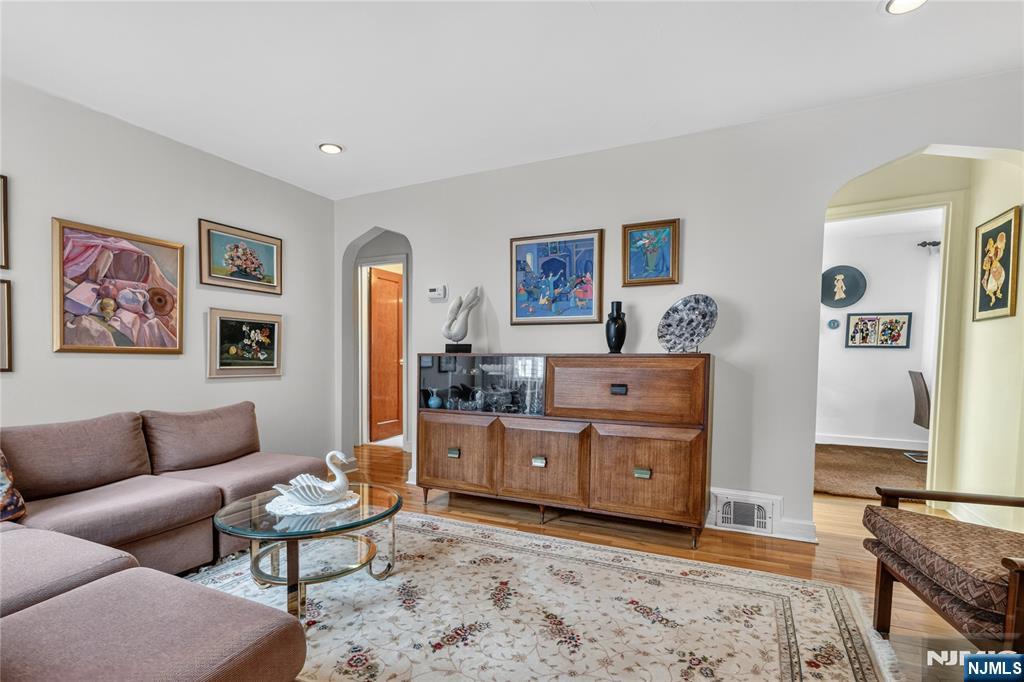 179 E Main Street - Photo 4