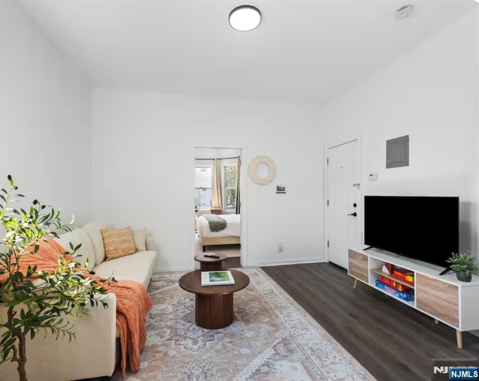 10 McDougall Street - Photo 3