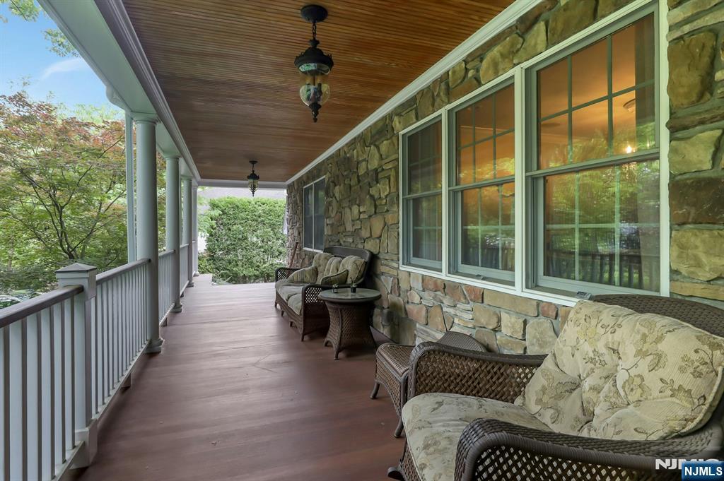 245 Allison Court - Photo 5
