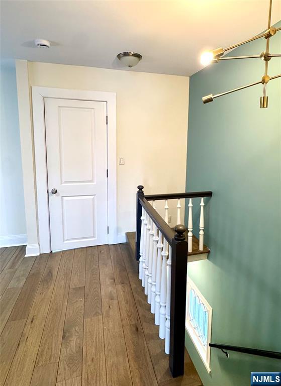 21 Valley Place 3 - Photo 5
