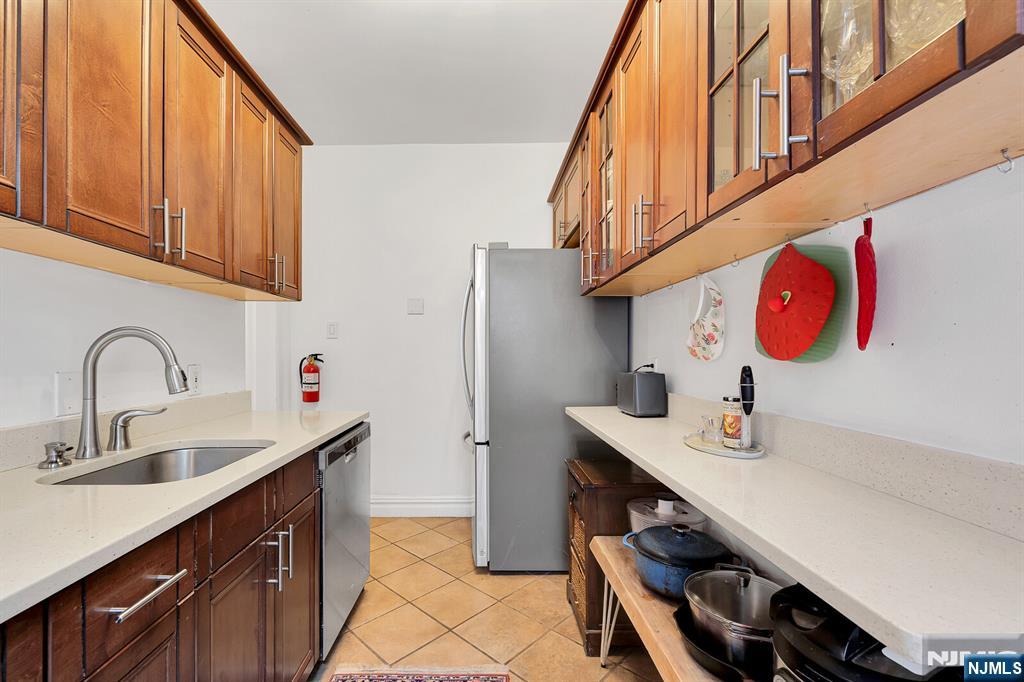 115 Highland Avenue #10