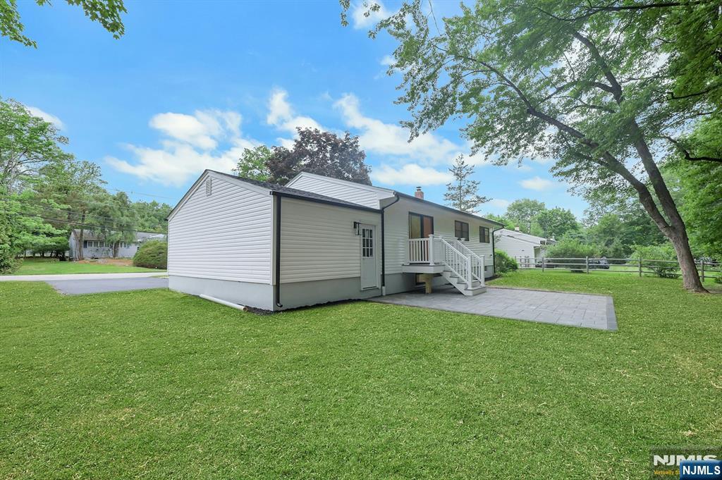 282 Spring Valley Road, Park Ridge, NJ 07656 Listing Photo  41