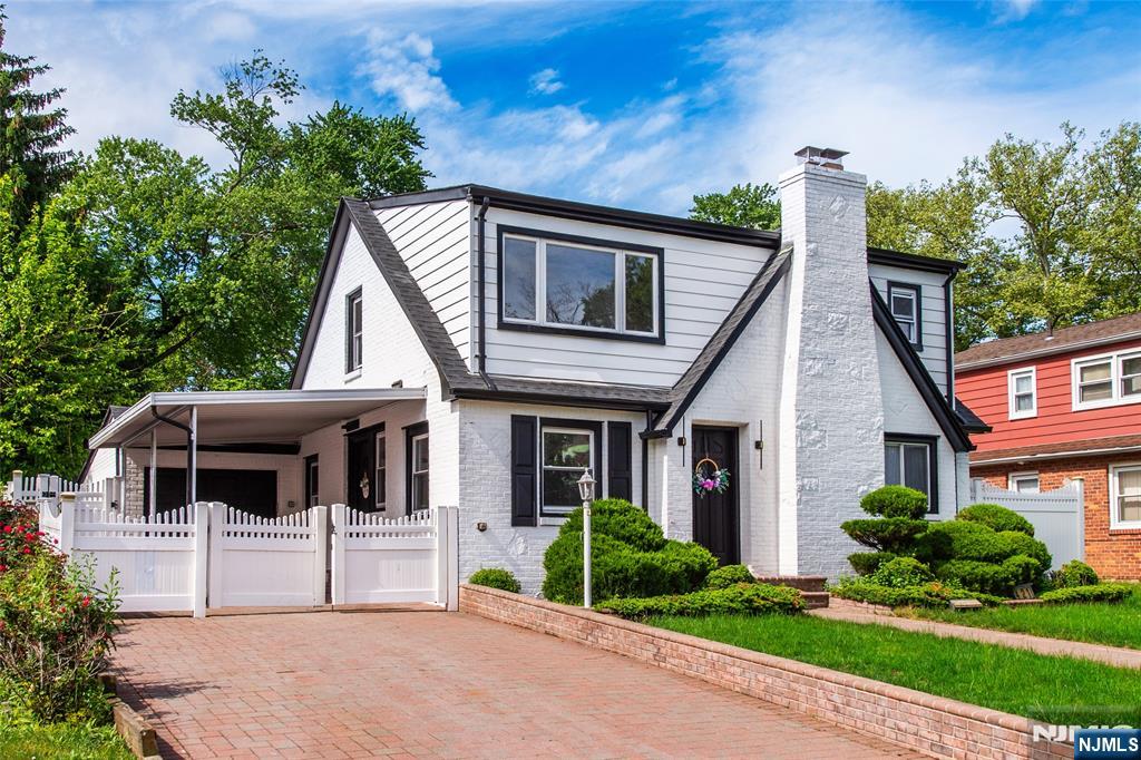 421 Tryon Ave, Englewood, NJ 07631