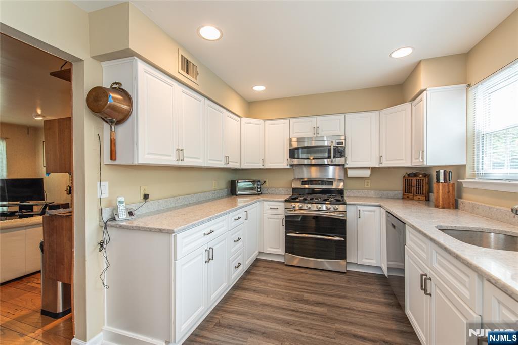 1 Birdseye Circle - Photo 4