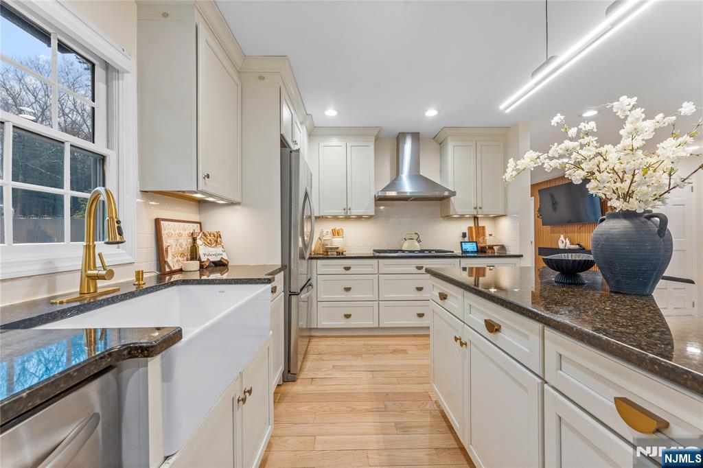 163 La Rue Road, West Milford, NJ 07435 Listing Photo  14