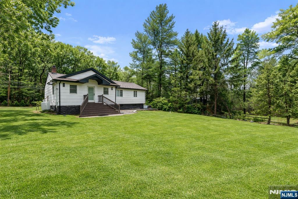 163 La Rue Road, West Milford, NJ 07435 Listing Photo  25