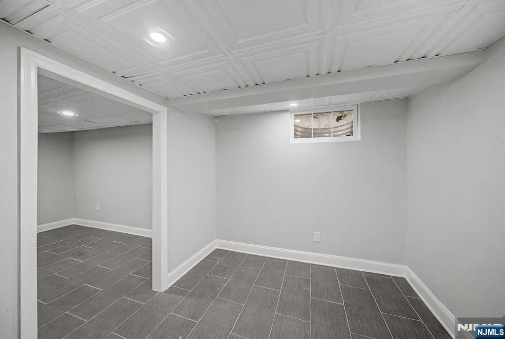 433 Louisa Avenue — photo 34