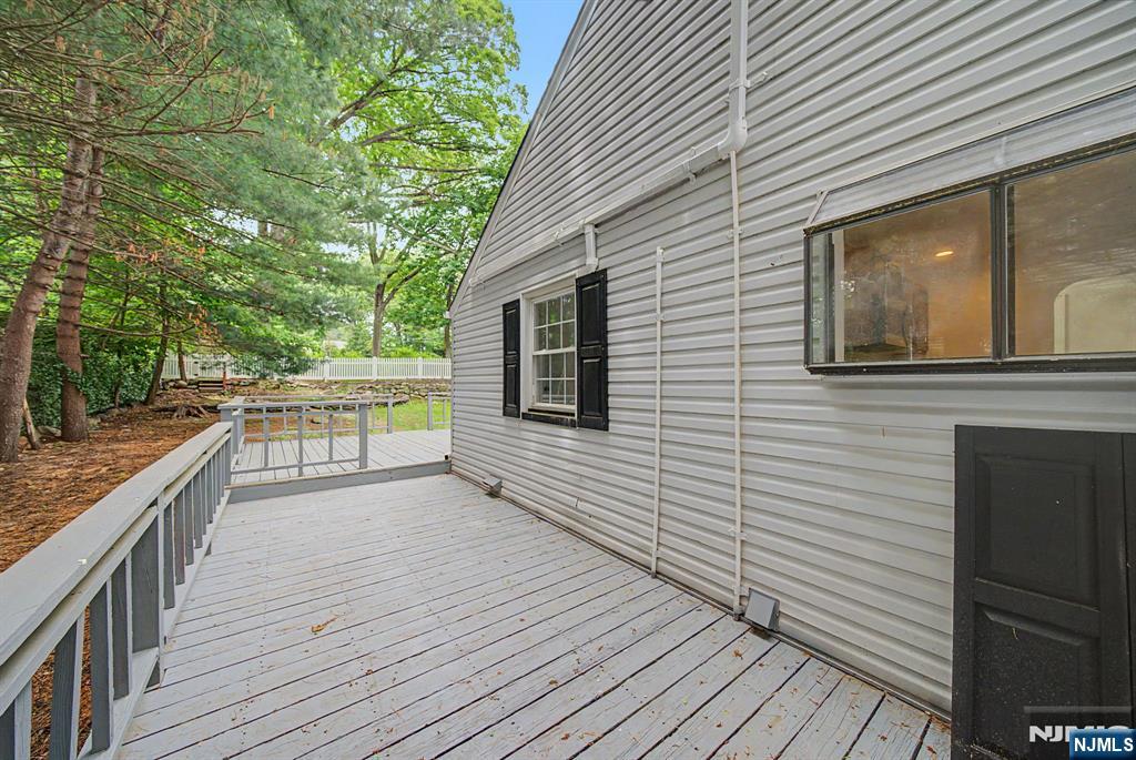 433 Louisa Avenue — photo 40