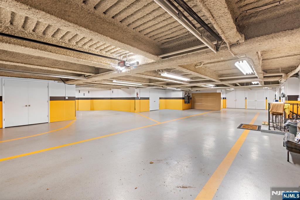 7+ Parking Garage