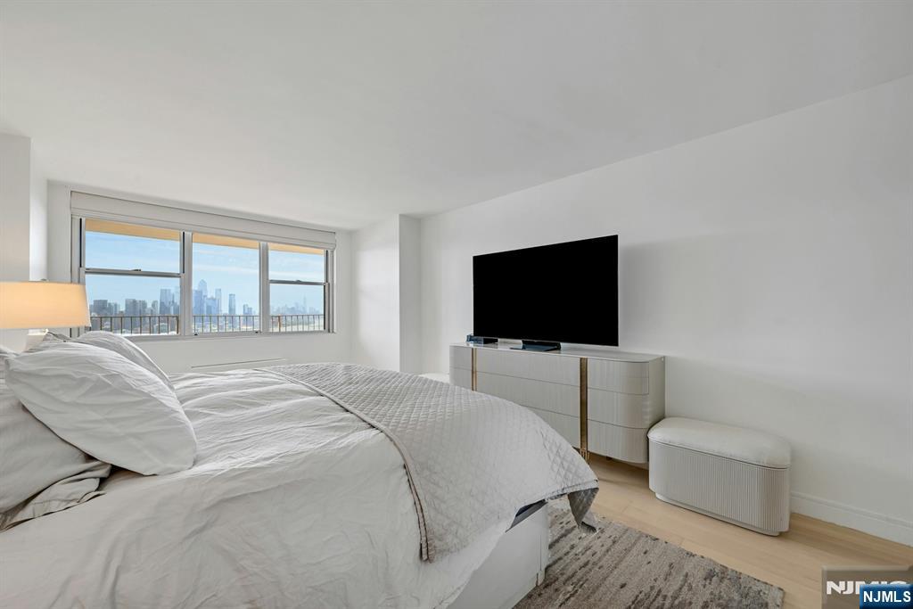 6040 Boulevard East, #31E, West New York, NJ 07093 Listing Photo  15