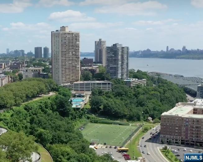 6040 Boulevard East, #31E, West New York, NJ 07093 Listing Photo  29