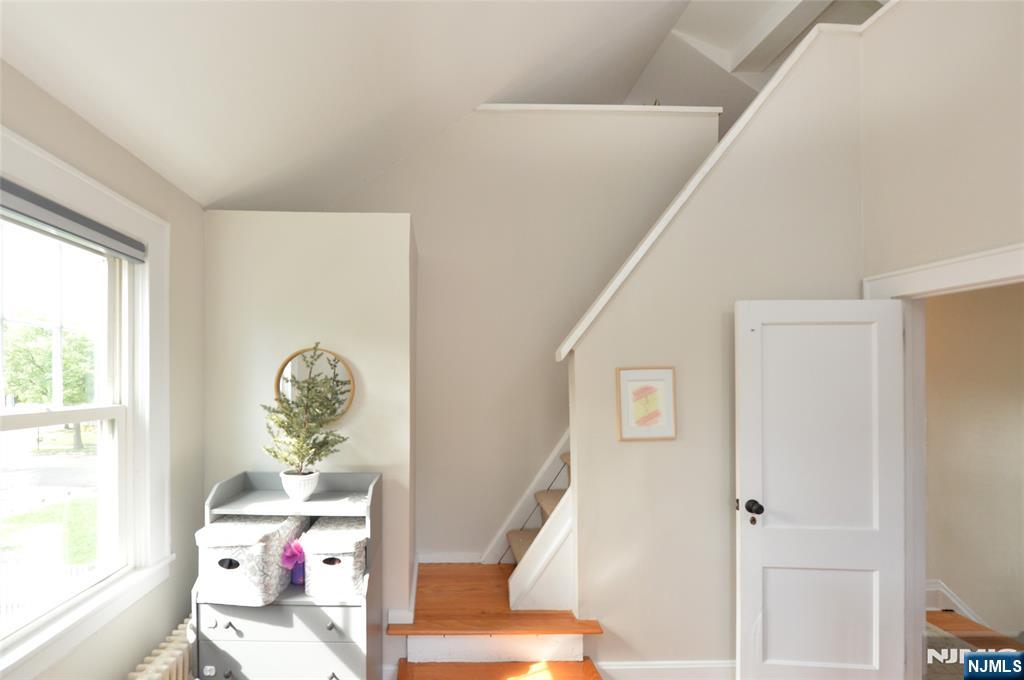 570 Shelton Road, Ridgewood, NJ 07450 Listing Photo  17