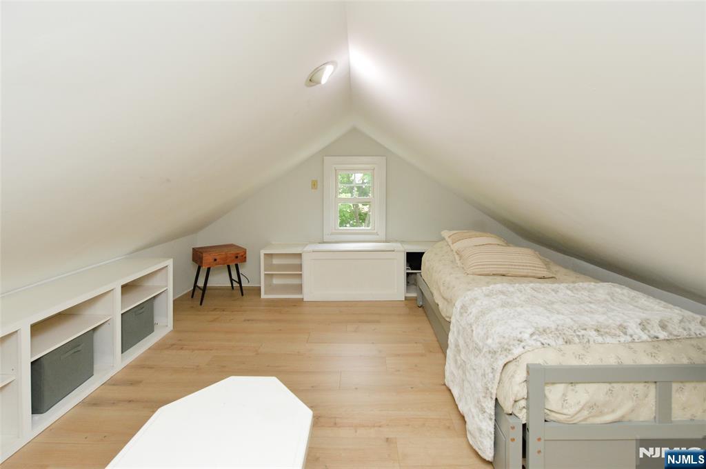 570 Shelton Road, Ridgewood, NJ 07450 Listing Photo  19