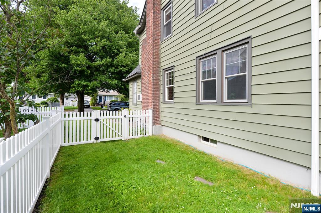 570 Shelton Road, Ridgewood, NJ 07450 Listing Photo  22