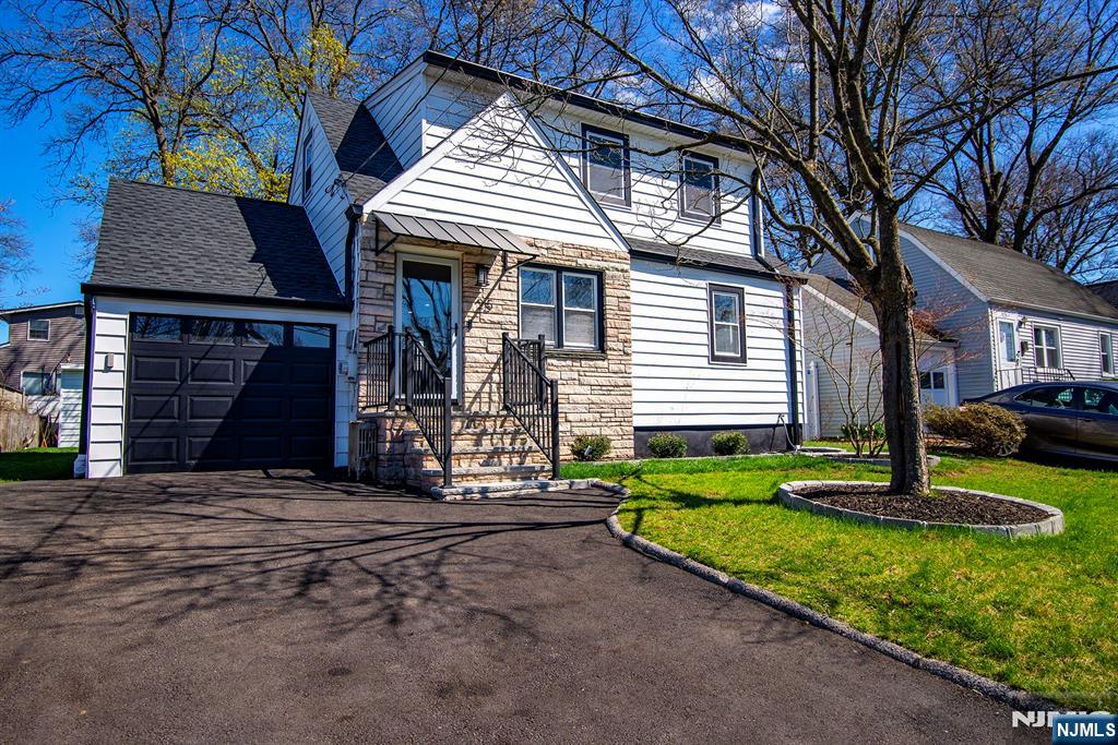 25 Windsor Drive - Photo 3