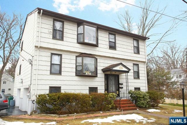 109 Sanial Avenue 2nd FLR - Photo 1
