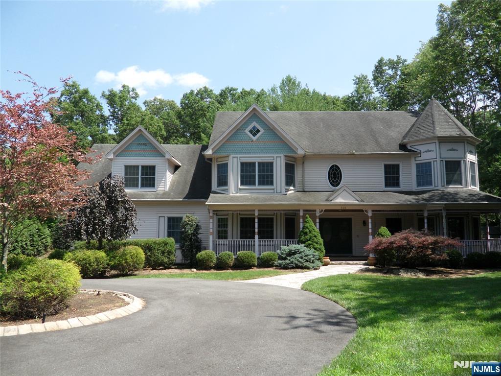765 Colonial Road - Photo 1