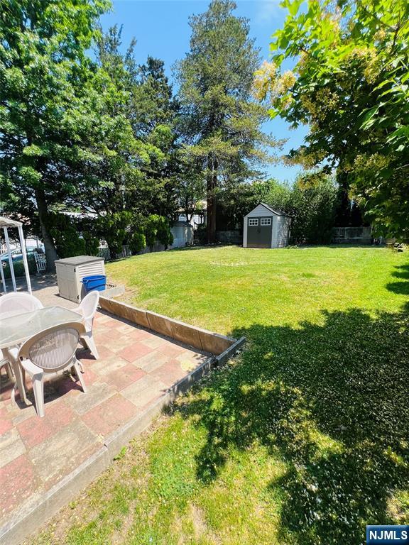 18 Pershing Street - Photo 4