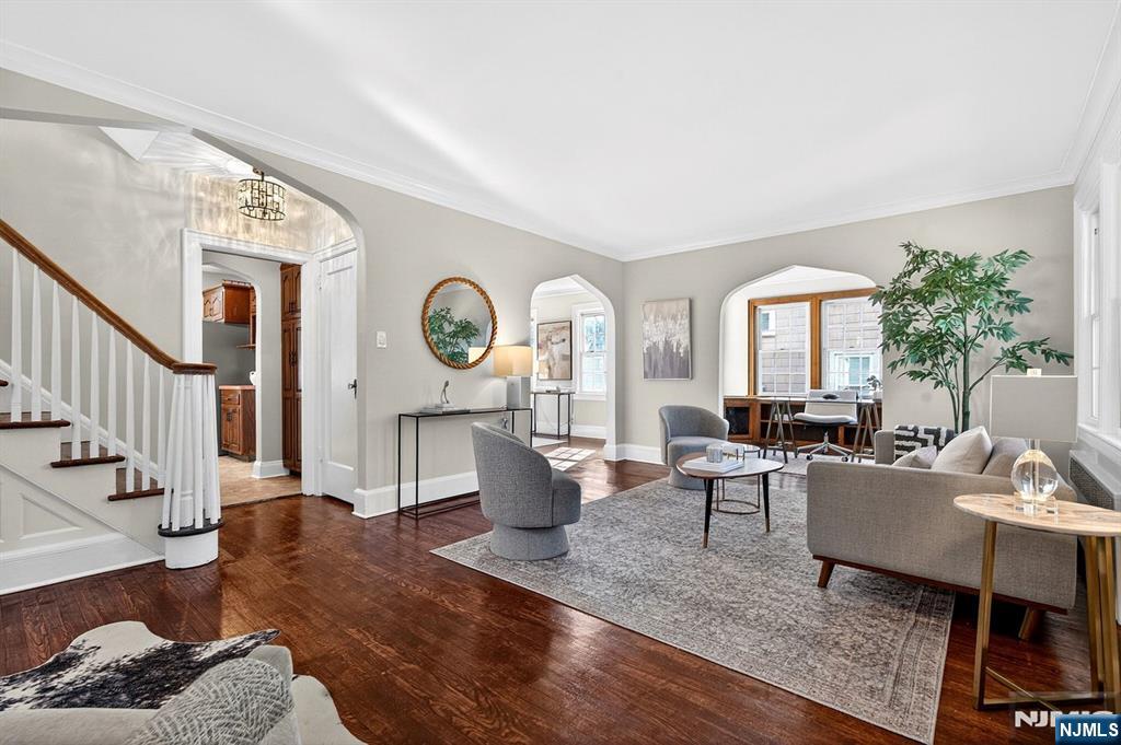 400 Elmwood Avenue - Photo 4